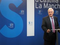 Barreda avisa que el Gobierno de Cospedal es "autoritario y recorta servicios públicos"