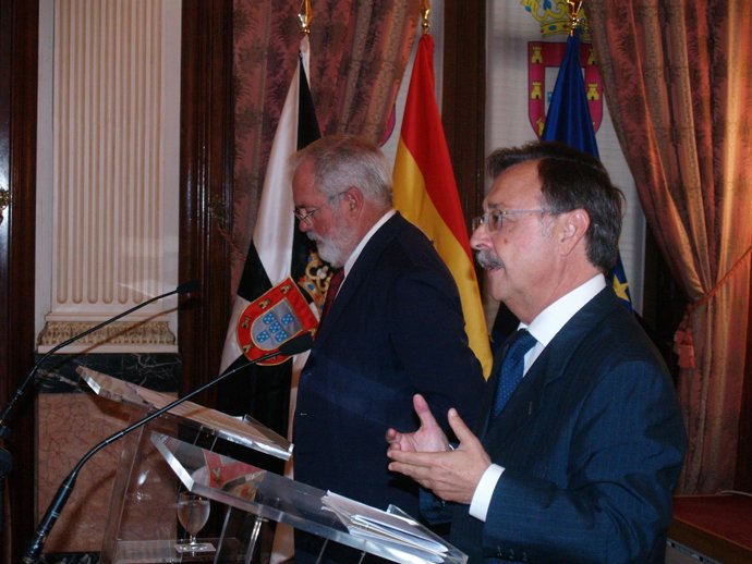 Cañete Junto A Vivas