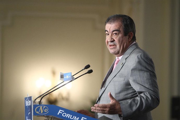 Imagen De Alvárez-Cascos