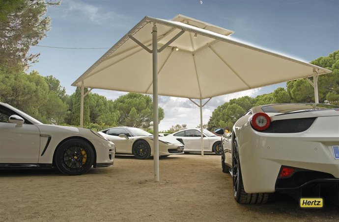 Hertz Alquila Deportivos De Lujo