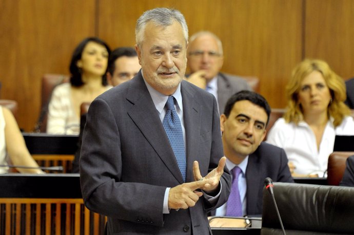 José Antonio Griñán, En El Pleno Del Parlamento 