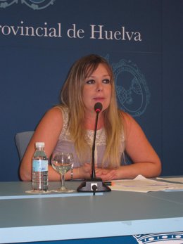 La Diputada De Juventud, Rocío Cárdenas, En Rueda De Prensa. 