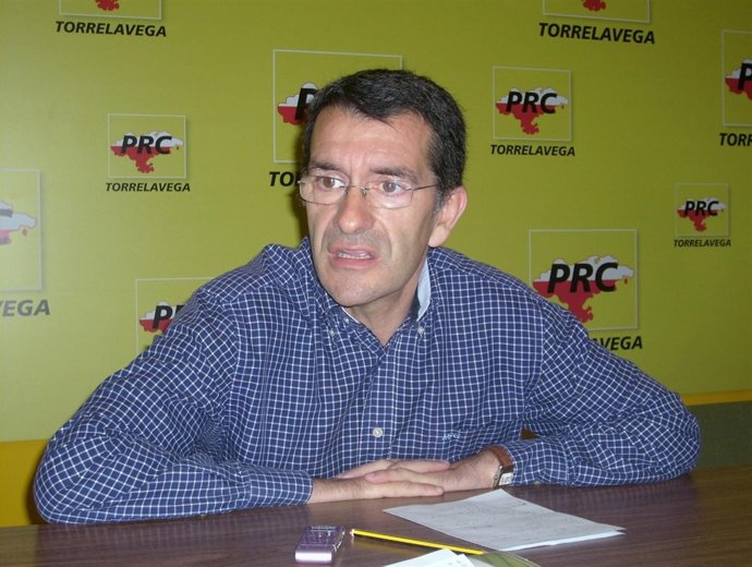 El Concejal Del PRC En Torrelavega Pedro Pérez Noriega