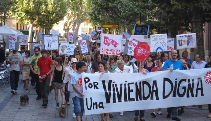 Manifestación Por Una Vivienda Digna En Logroño