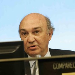 secretario general de la patronal, José María Lacasa.