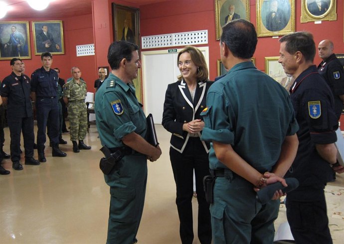 Gamarra Y Los Responsables De La Gendarmería Europea, En La Recepción