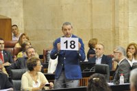 De la Chica, Navarro y Montero niegan recortes y privatización de servicios públicos y acusan a Arenas de "mentir"