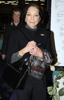 Margarita De Bulgaria En El  Rastrillo Nuevo Futuro      