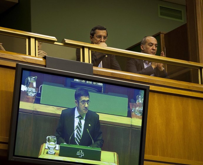 José Luis Bilbao Y Martin Garitano Siguen La Intervención De López