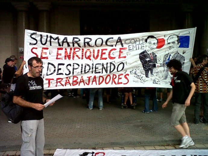 Manifestación De CGT Ante Fomento Del Trabajo En Barcelona