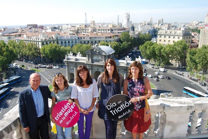 Triatlón De La Mujer