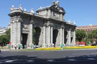 La FAPA convoca una manifestación para el 8 de octubre para denunciar la situación "caótica" de los centros