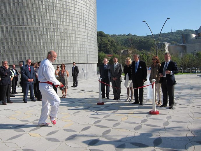 Azkuna Inaugura El Parque De La Campa De Los Ingleses