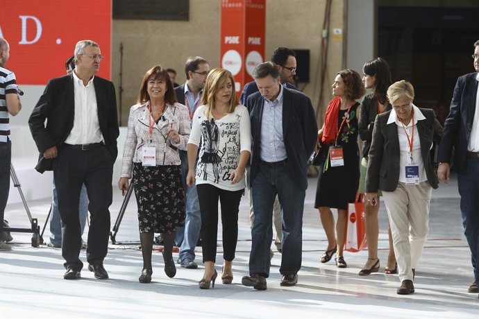 Elena Valenciano, Cristina Narbona Y Jesús Caldera En El Comite Del PSOE