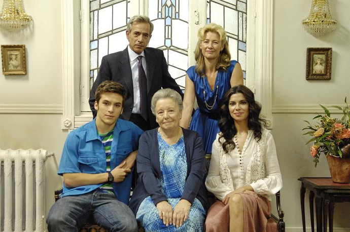 Imanol Arias, Ana Duato, Maria Galiana, Ricardo Gómez y Pilar Punzano