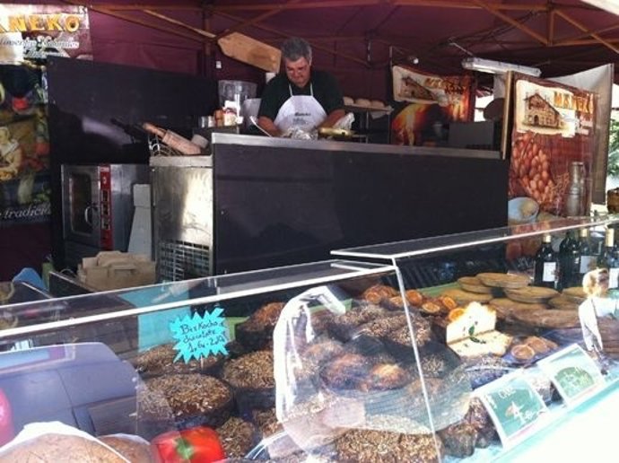 Uno De Los Puestos De La Feria