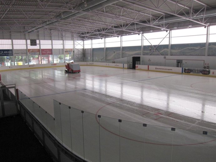 Se Ultiman Los Detalles Para Abrir La Pista De Hielo De Lobete