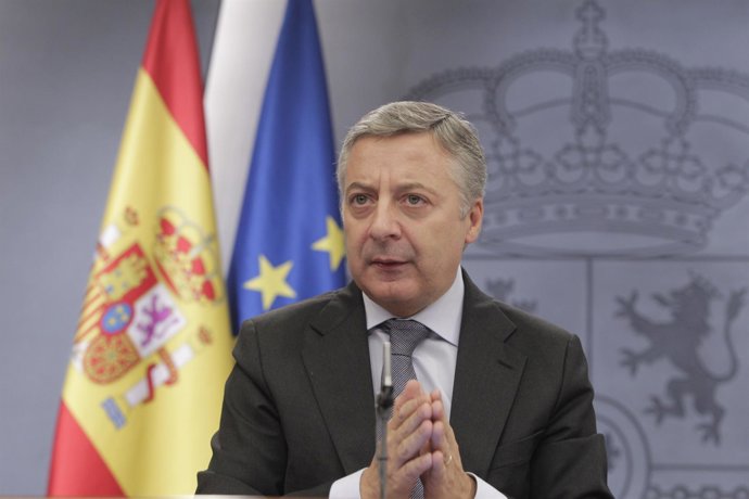El Portavoz Del Gobierno Y Ministro De Fomento, José Blanco