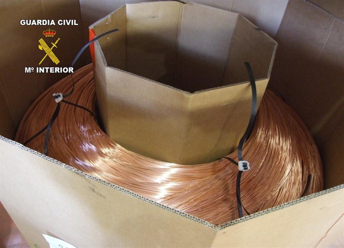 Imagen De Una De Las Bobinas De Hilo De Cobre Recuperadas