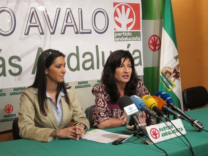 Secretaria General Del PA, Pilar González, Junto A Candidata Del PA Al Congreso