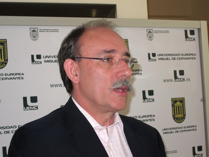 El Secretario Del PSOE De Valladolid, Mario Bedera