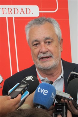 El Secretario Del PSOE-A Y Presidente De La Junta De Andalucía, José Antonio Gri