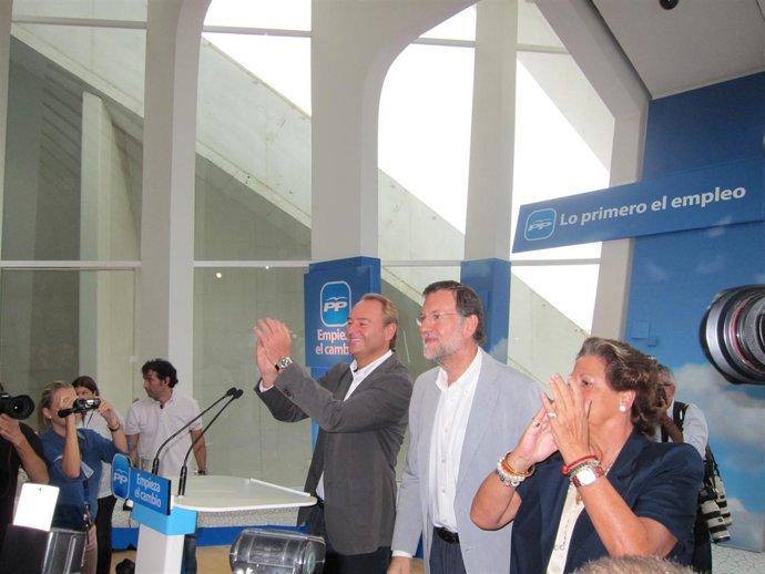 Fabra, Rajoy Y Barberá, En El Foro Del PP