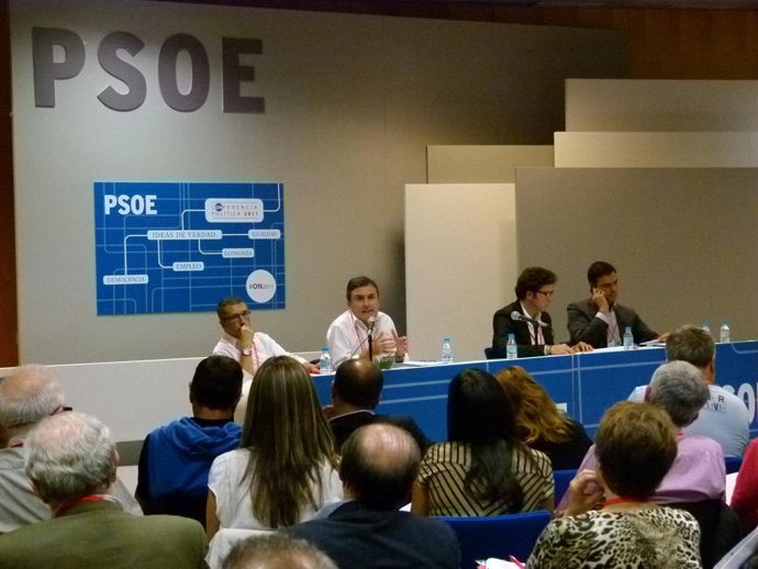 Pedro Saura En La Conferencia Política PSOE