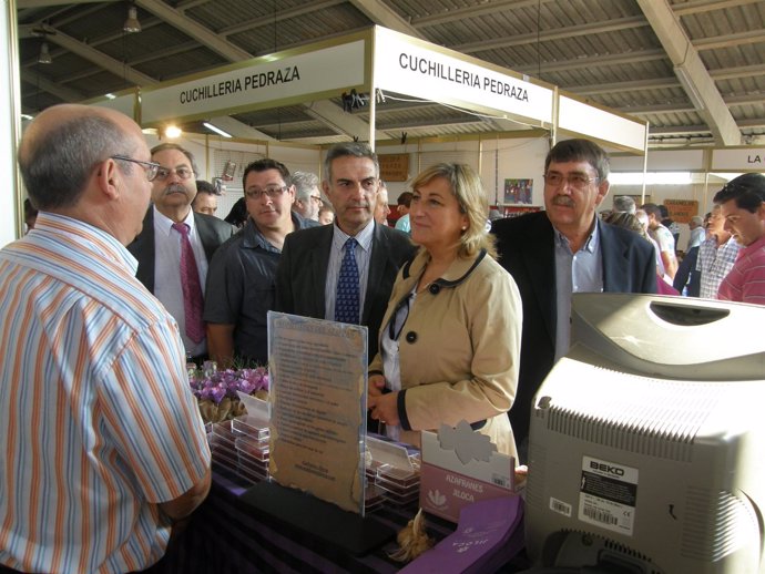 Carmen Pobo Inaugura  La Feria Agrícola, Ganadera E Industrial De Cedrillas