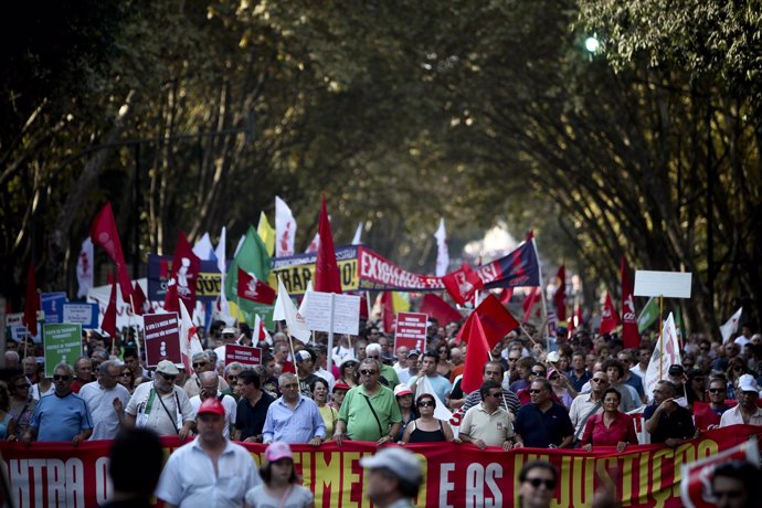 Manifestación En Portugal