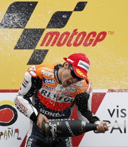 Dani Pedrosa Celebra Su Triunfo En Motegi