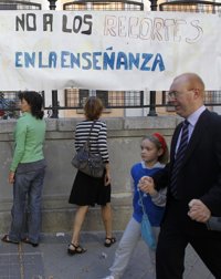Nuevas dos jornadas de huelga en los institutos madrileños contra los recortes