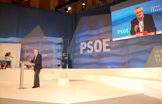 Griñán Durante Su Intervención En Madrid