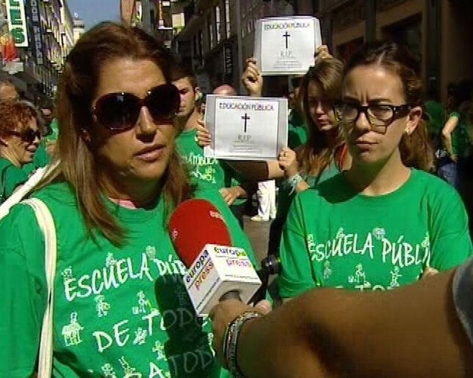 Flash-Mob Contra Recortes En Educación