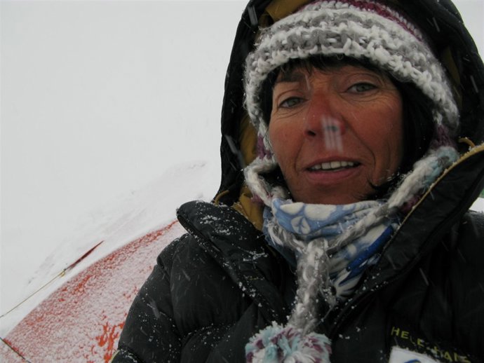 Rosa Fernández, A Punto De Hollar El Manaslu