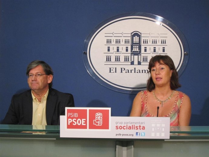 Vicenç Thomàs Y Francina Armengol