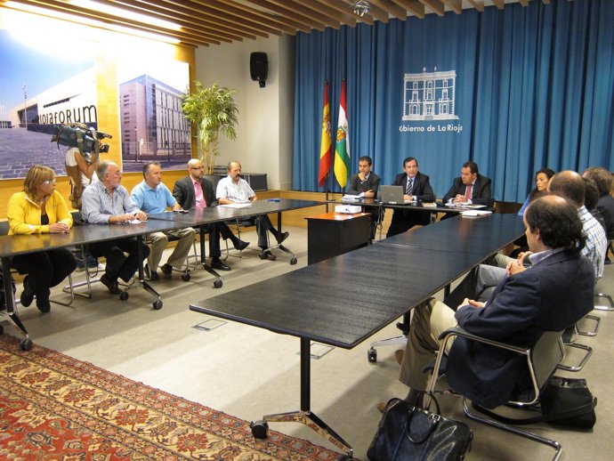 Reunión Erro Con Comerciantes 