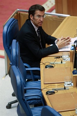 Feijóo En Su Escaño Del Parlamento Gallego