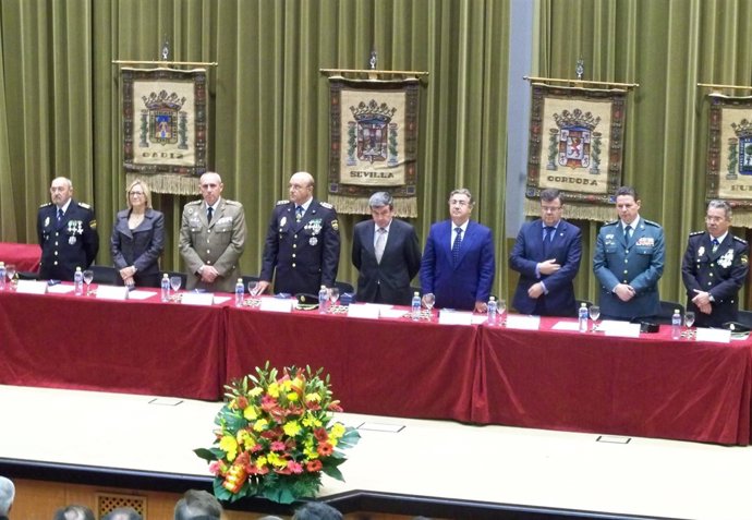 García Garrido, Figal, Zoido Y Valdés, Entre Otros, Hoy En El Acto