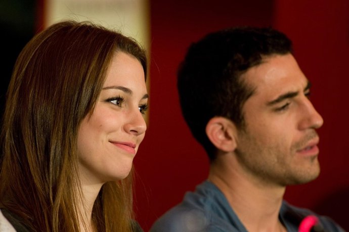 Blanca Suárez Y Miguel Ángel Silvestre En Una Rueda De Prensa 