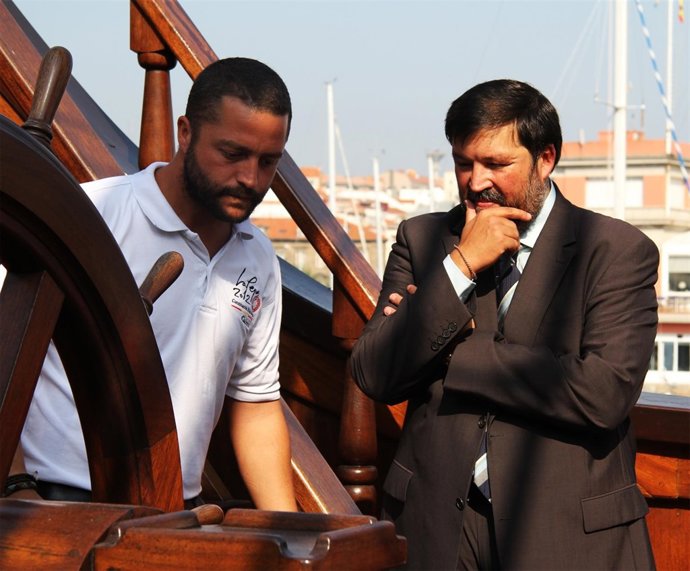 Francisco Caamaño Visita El Galeón La Pepa