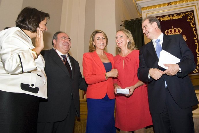 Constitución Cortes C-LM