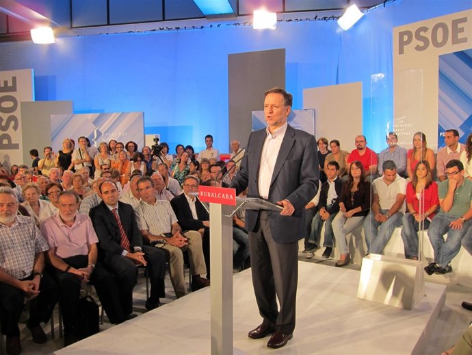 Marcelino Iglesias, Durante Un Acto En Zaragoza