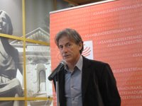 IU da un "margen de confianza" al Plan 3E aunque insiste en su petición de un "plan de choque" que dé "esperanza"