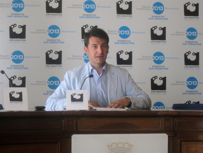 El Portavoz Del PP En San Sebastián, Ramón Gómez.