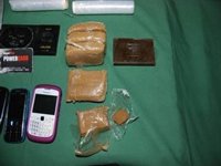 Detienen a 8 personas y desmantelan cuatro puntos de venta de droga en la zona oeste de la capital