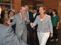 El Gobierno de Cospedal trabaja para eliminar el impuesto del vino a los viticultores