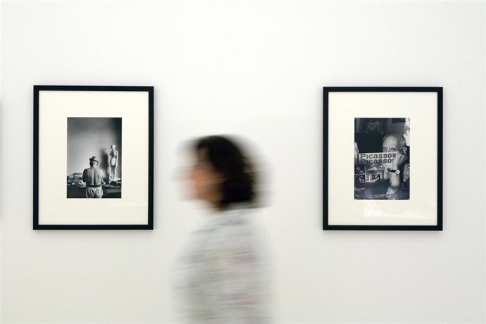 Exposicion 'Picasso Crea. A Traves De La Camara De David Douglas'