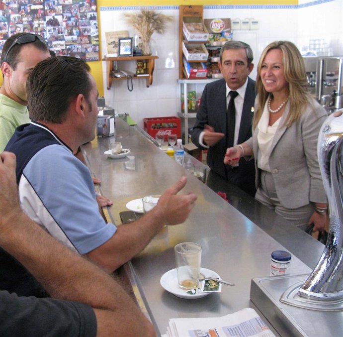 Trinidad Jiménez Ministra De Exteriores Y Candidata Del PSOE Por Málaga Al Congr