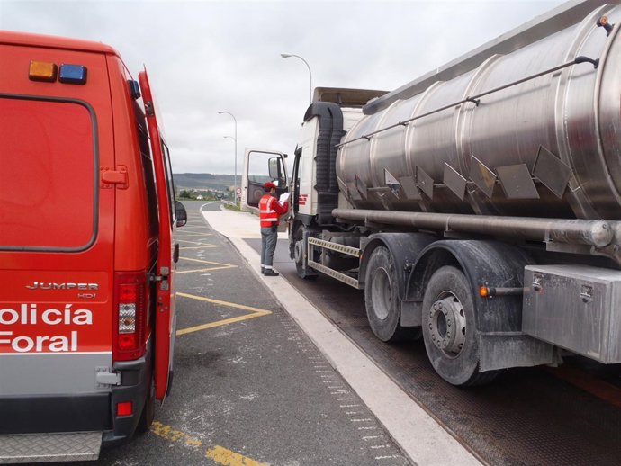 Control De Peso De Vehículo De Transporte De Mercancías. 
